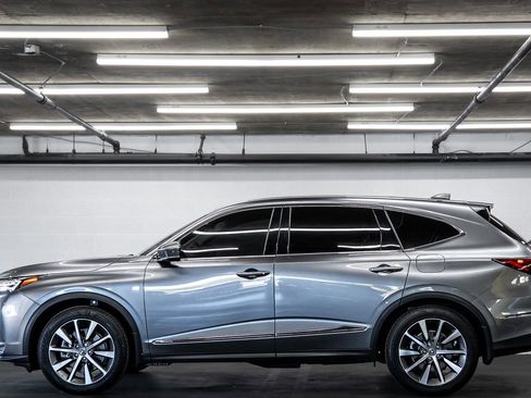 Certified 2025 Acura MDX w/ Technology Package image 2