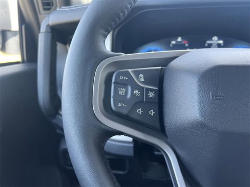 New 2025 Ford Bronco Outer Banks w/ Sasquatch Package image 12