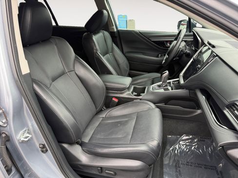 Used 2023 Subaru Outback Limited AWD/4WD image 19