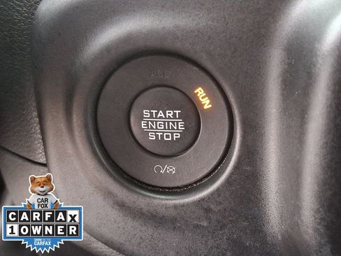 Used 2022 Jeep Wrangler Unlimited Sport image 23