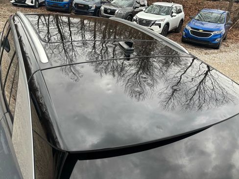 Used 2023 Volkswagen ID.4 Pro S Plus image 31