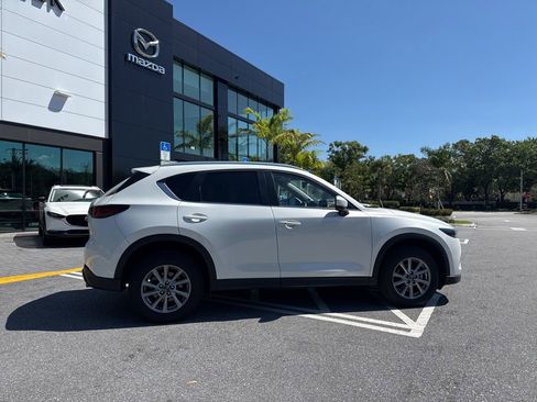 Used 2023 MAZDA CX-5 AWD 2.5 S w/ Preferred Package image 4