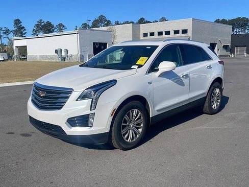 Used 2019 Cadillac XT5 Luxury image 3