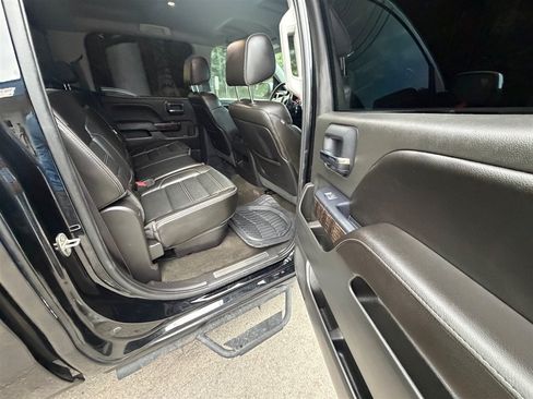 Used 2015 GMC Sierra 1500 Denali w/ Driver Alert Package AWD/4WD image 13
