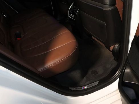 Used 2020 BMW X5 xDrive40i w/ M Sport Package image 33