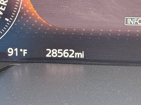 Used 2024 MAZDA CX-90 Plug-In Hybrid w/ Preferred AWD/4WD image 15