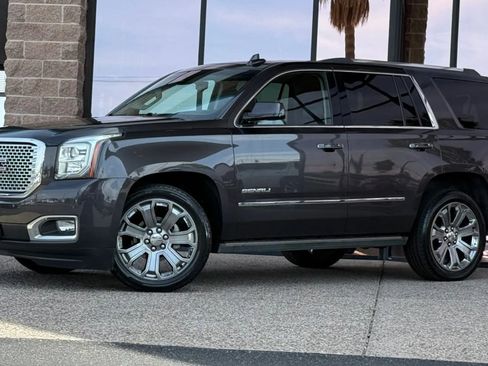 Used 2016 GMC Yukon Denali w/ Open Road Package AWD/4WD image 3