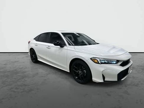 Used 2025 Honda Civic Sport image 5