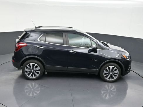 Used 2022 Buick Encore Preferred w/ Safety Package image 21