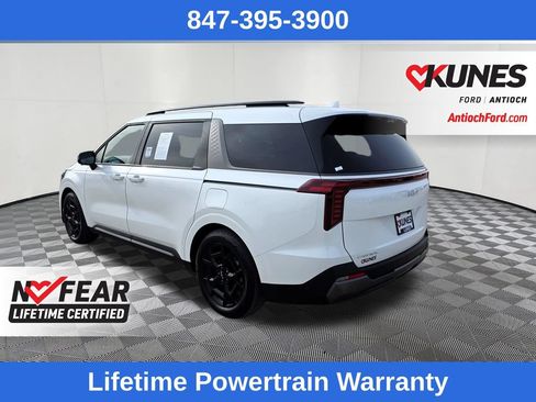 Used 2025 Kia Carnival SX Prestige FWD image 5