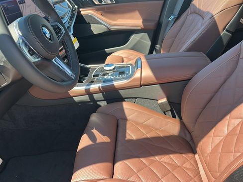 New 2026 BMW X5 M60i w/ Executive Package image 10