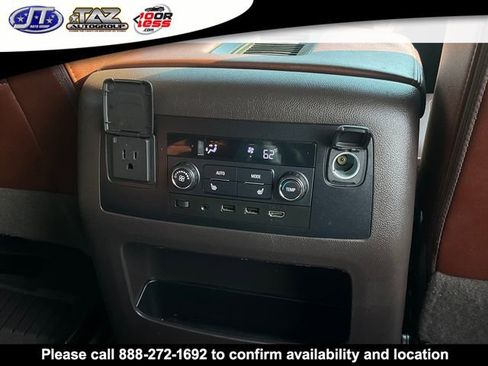 Used 2019 Chevrolet Suburban Premier RWD image 16