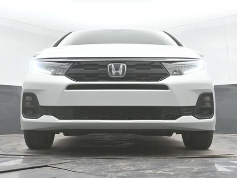 Used 2025 Honda Odyssey Touring image 43