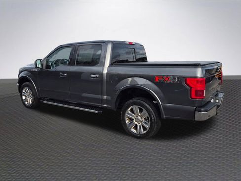 Used 2019 Ford F150 Lariat image 5