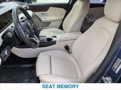 Used 2022 Mercedes-Benz A 220 image 20