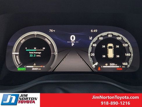 Used 2025 Toyota Sienna Limited AWD/4WD image 16