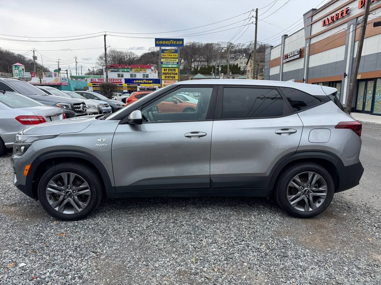 Used 2021 Kia Seltos LX AWD/4WD image 8