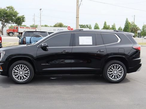 Certified 2024 GMC Acadia Denali w/ LPO, Roadside Safety Package FWD image 6