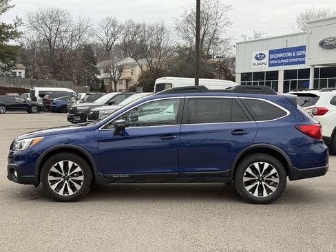 Used 2015 Subaru Outback 3.6R Limited image 8