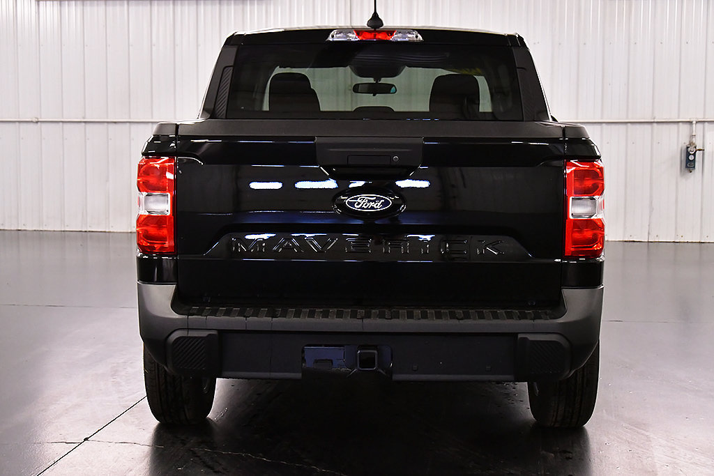 New 2026 Ford Maverick XLT w/ Equipment Group 301A AWD/4WD image 7