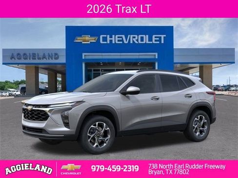New 2026 Chevrolet Trax LT image 2