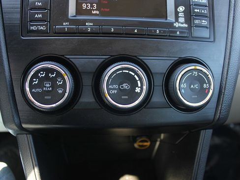 Used 2014 Subaru Impreza 2.0i Sport Limited image 19