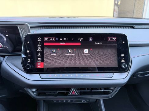 New 2026 Dodge Charger Scat Pack w/ Blacktop Package image 17