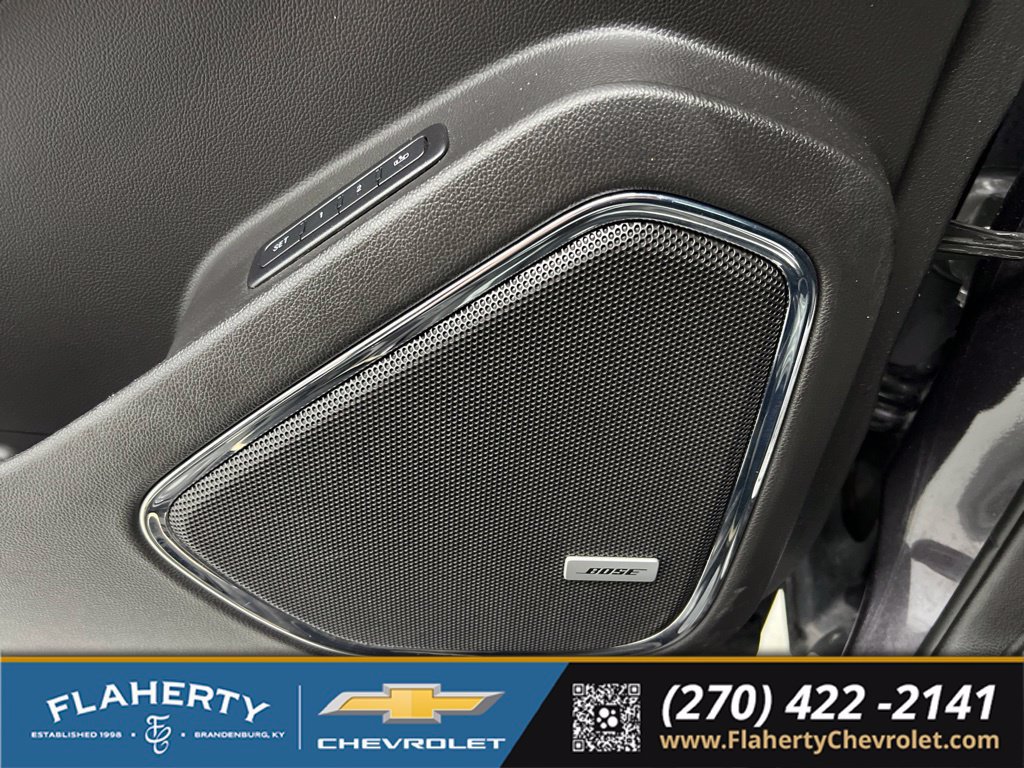 Used 2016 Chevrolet Suburban LT AWD/4WD image 25
