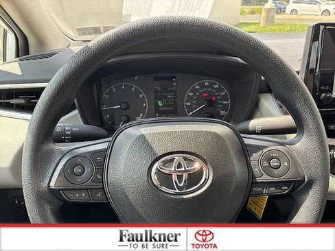 Certified 2025 Toyota Corolla LE FWD image 26