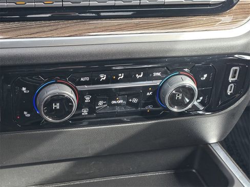 Certified 2026 Chevrolet Silverado 1500 LT w/ Z71 Off-Road Package image 16