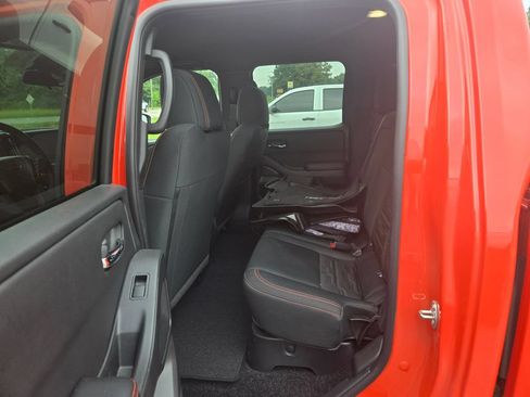 Used 2025 Nissan Frontier PRO-4X w/ Interior Protection Package AWD/4WD image 8