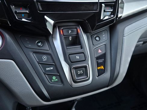 Used 2024 Honda Odyssey EX-L image 19