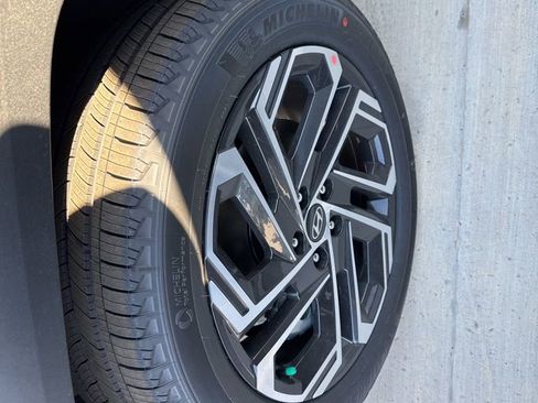 New 2026 Hyundai Tucson Limited image 12