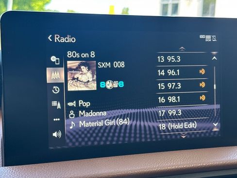 Used 2021 Lexus IS 300 RWD image 22