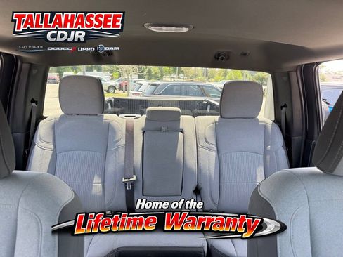 Used 2024 RAM 3500 Big Horn AWD/4WD image 33