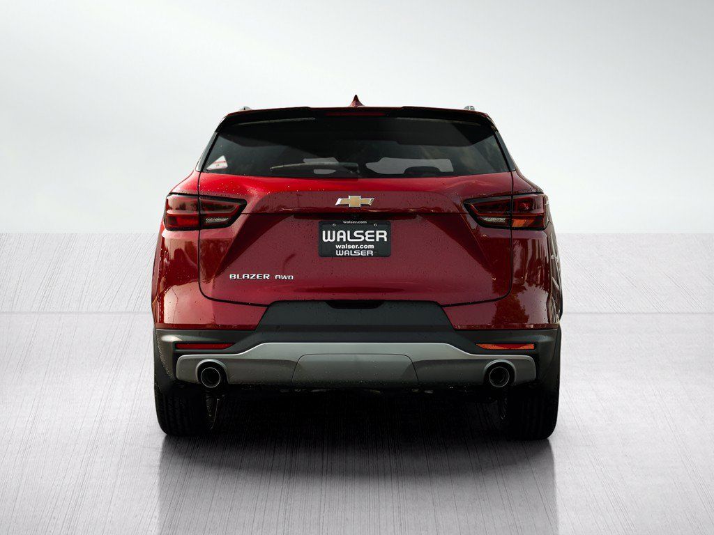 New 2026 Chevrolet Blazer LT w/ Convenience Package AWD/4WD image 5