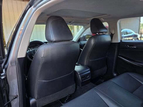Used 2014 Lexus IS 250 AWD w/ Navigation Package image 41