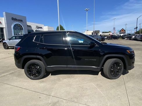 New 2026 Jeep Compass Latitude AWD/4WD image 31