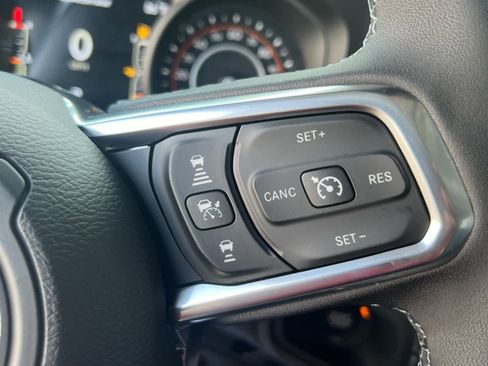 New 2025 Jeep Wrangler Sahara image 27