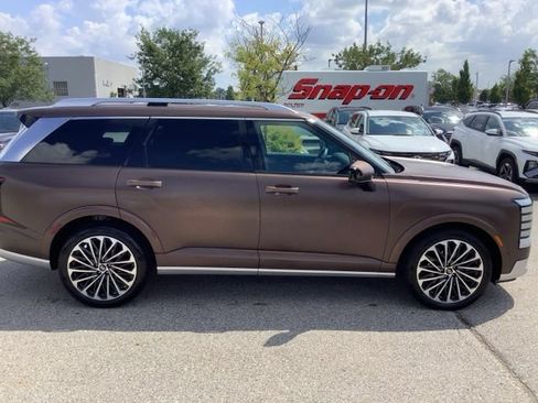 Certified 2026 Hyundai Palisade Calligraphy AWD/4WD image 5