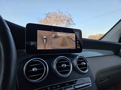 Certified 2022 Mercedes-Benz GLC 300 image 27