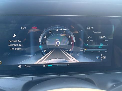 Used 2017 Mercedes-Benz E 300 4MATIC image 30