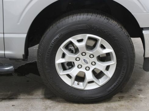 Used 2023 Ford F150 XLT AWD/4WD image 62