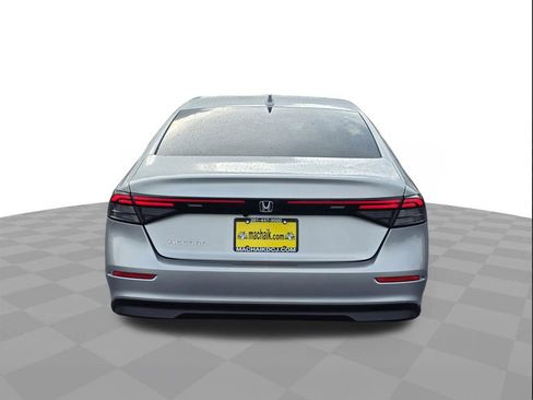 Used 2025 Honda Accord LX image 6