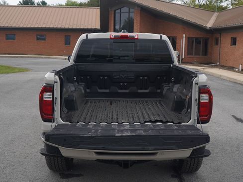 New 2026 GMC Canyon Elevation w/ Convenience Package image 5