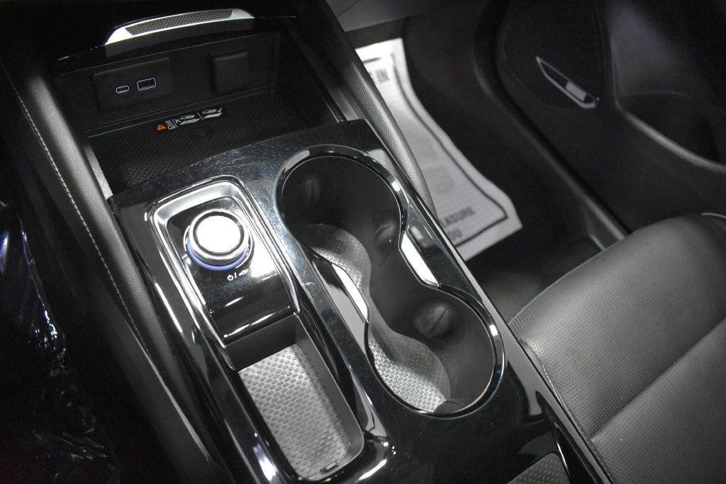 Used 2024 Buick Envision Avenir AWD/4WD image 20