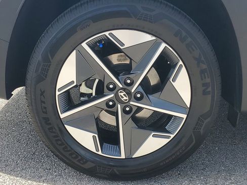 Certified 2025 Hyundai Tucson SEL image 9