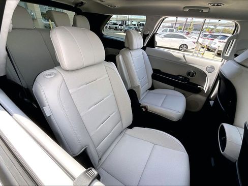 Used 2026 Hyundai Palisade Calligraphy image 18