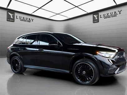 Used 2023 Mercedes-Benz GLC 300 4MATIC w/ Pinnacle Trim Package