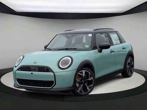 New 2026 MINI Cooper S image 1